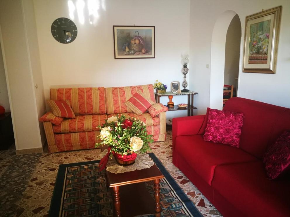 Casa Vacanze Nonna Tuzza Marsala Exterior foto