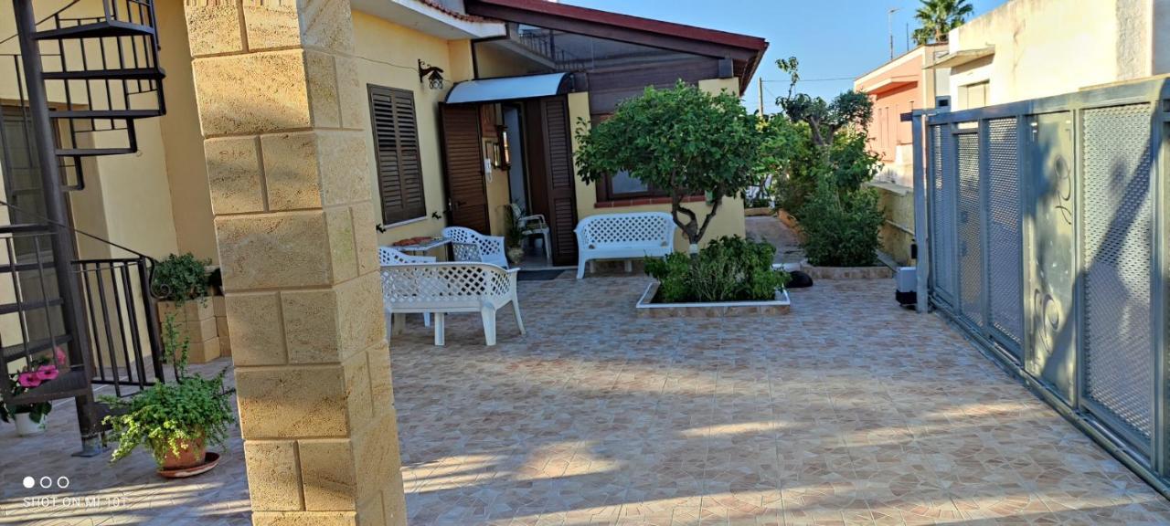 Casa Vacanze Nonna Tuzza Marsala Exterior foto